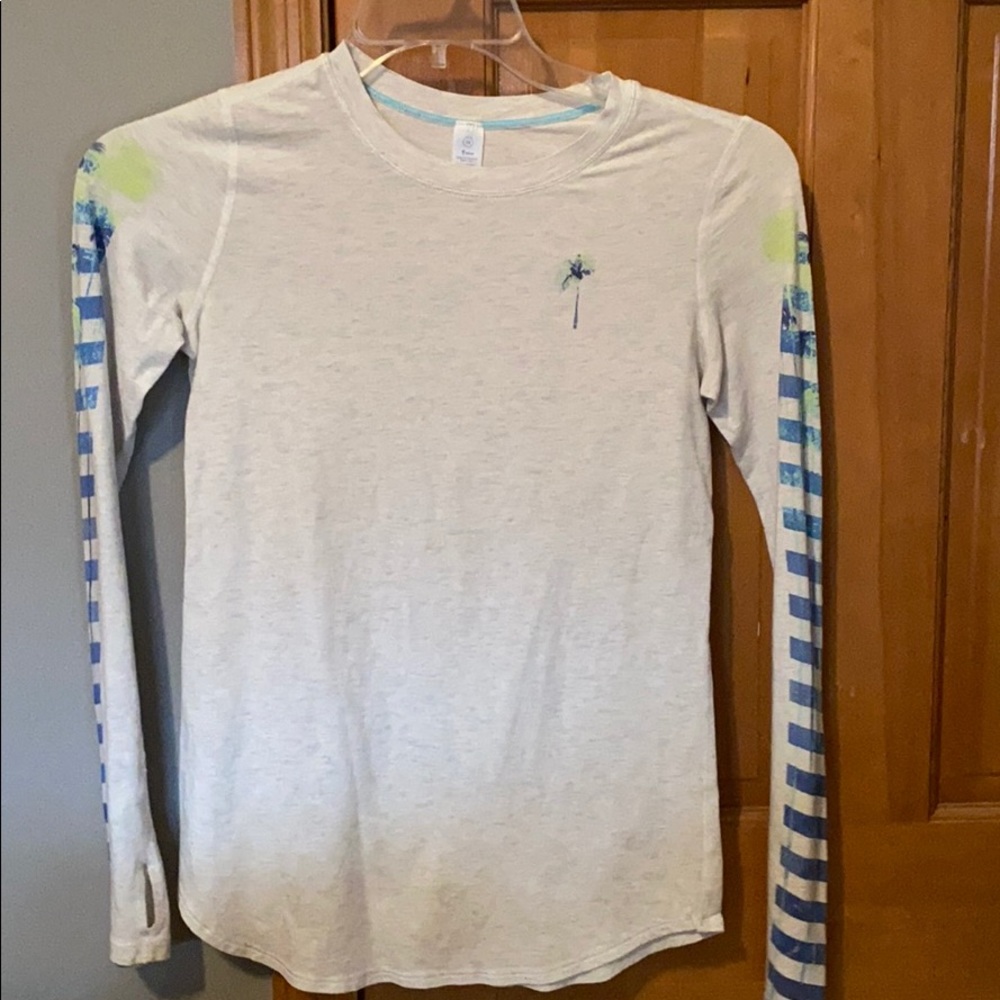 Long sleeve Ivivva shirt
